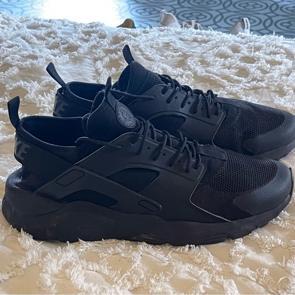 Nike huaraches